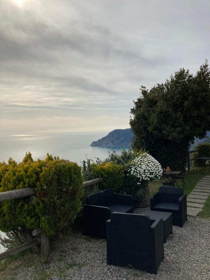 Casa Valeria Vernazza Bagian luar foto